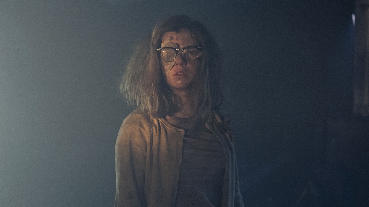 Marge covered in soot after Black Spot fire in IT: Welcome to Derry