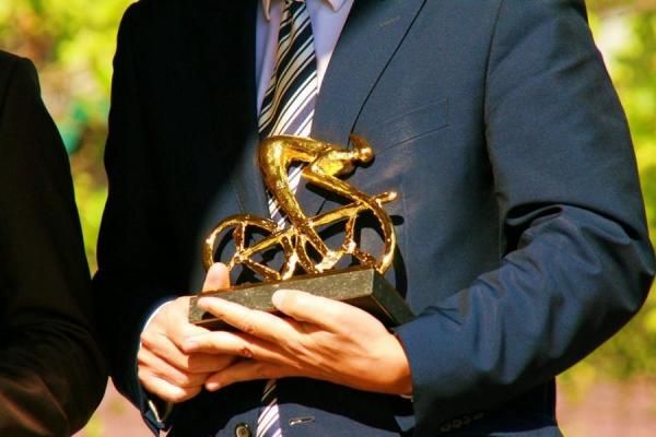 The Eneco Tour's golden rider gets this trophy.
