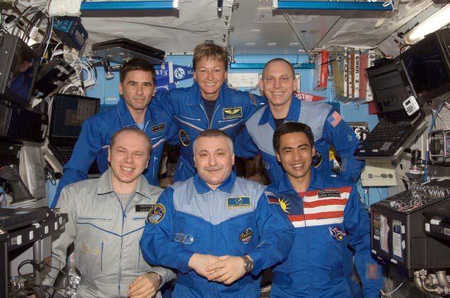 Space Station Crew to Return Home Sunday 