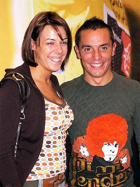 Joaquin Rodriguez visits Japan with his wife.