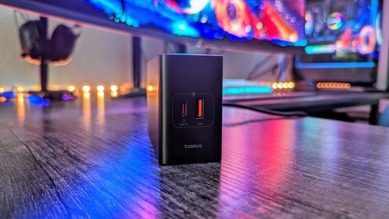 Image of the Baseus 240W Digital GaN Desktop Charger.