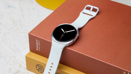 Samsung Galaxy Watch 8 in white