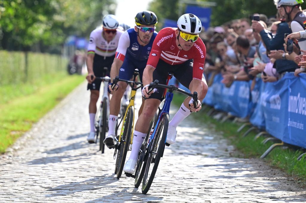 Mads Pedersen on the attack with Mathieu van der Poel and Christophe Laporte