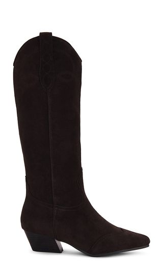 Dollie Boot