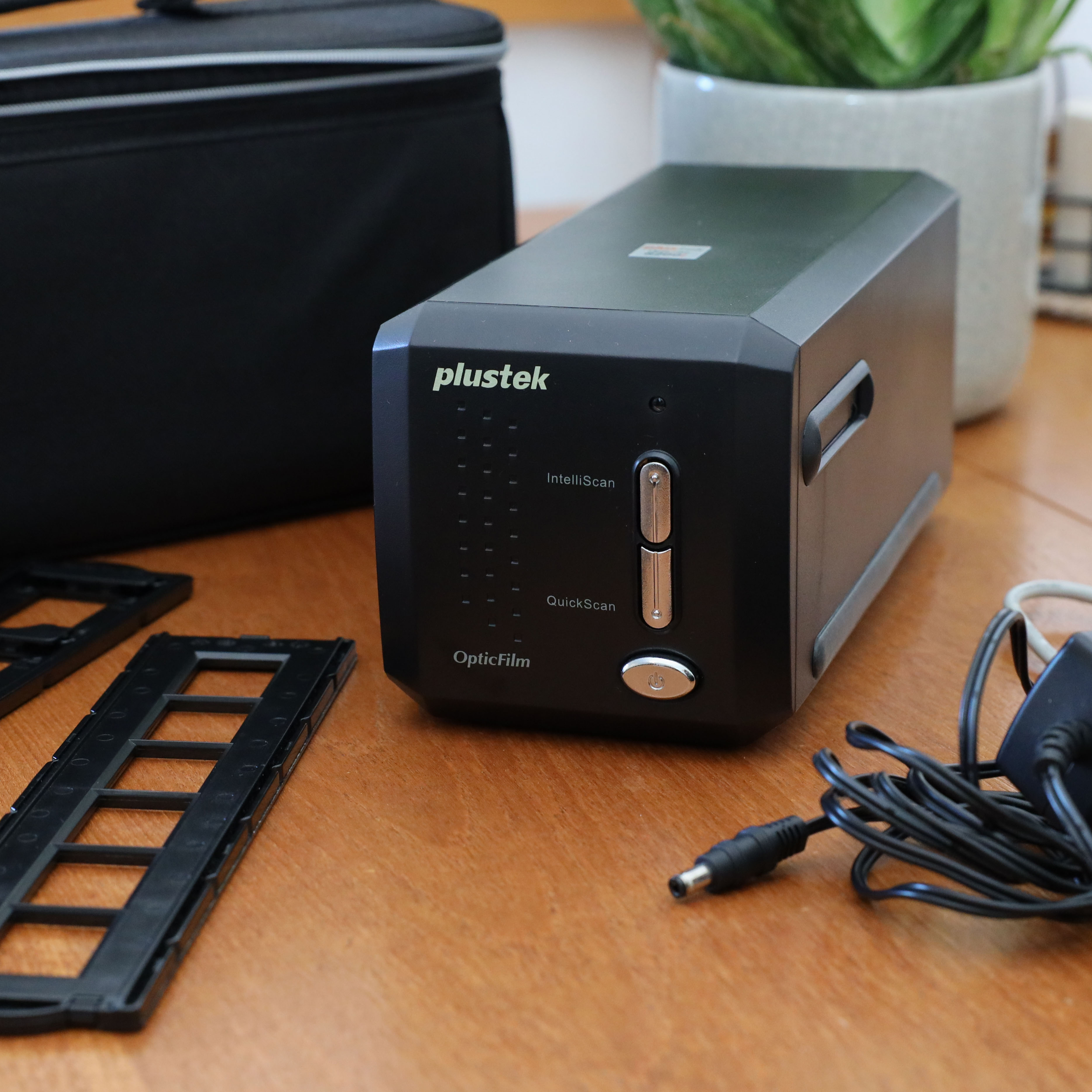 Plustek OpticFilm 8300i SE review: if it ain't broke Plustek OpticFilm 8300i SE review: if it ain't broke