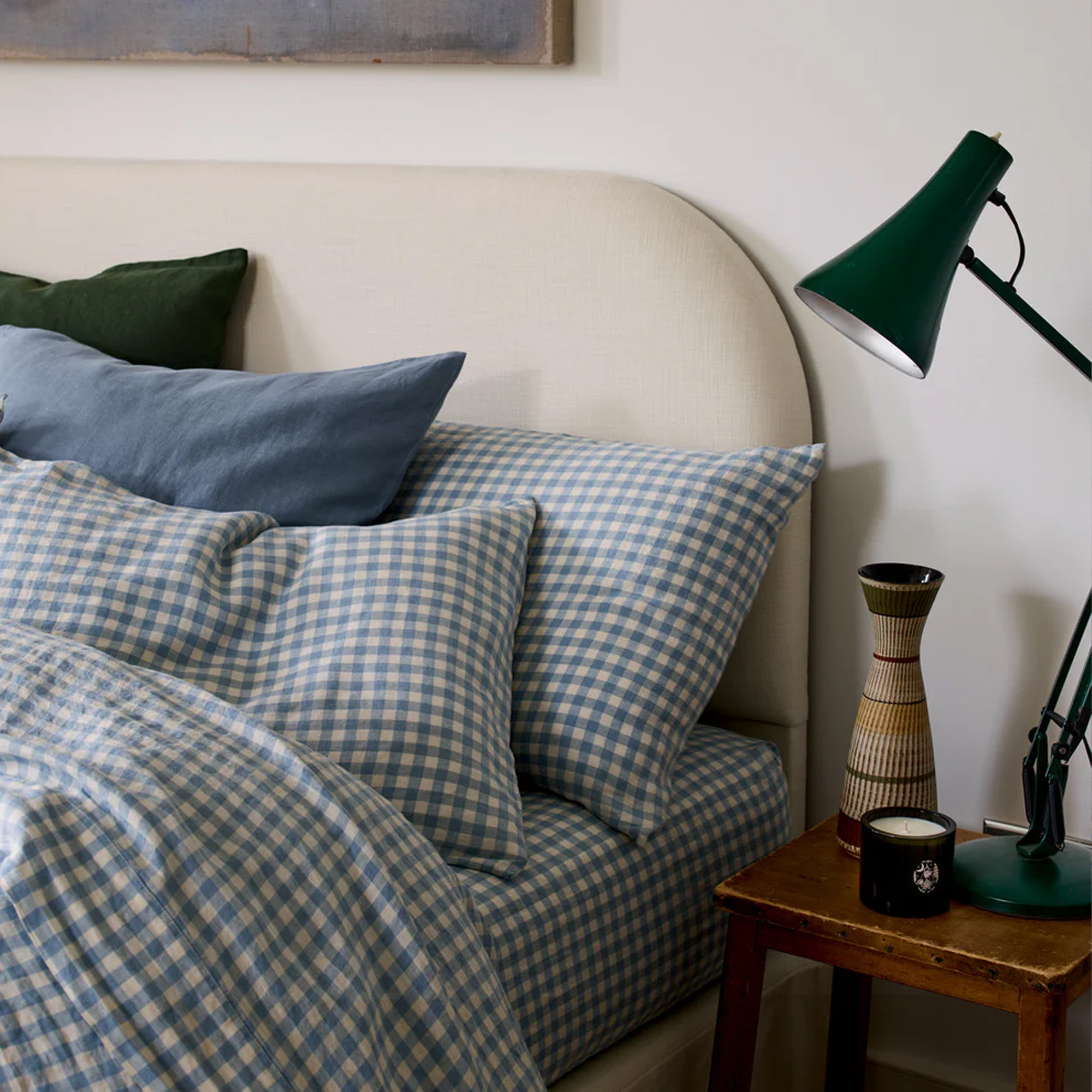 Piglet in Bed blue gingham bedding