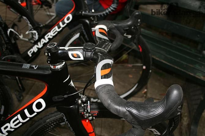 The Italian flavour on the Node4 bikes continues with this one-piece stem and bar provided by Most, Pinarello&rsquo;s component arm