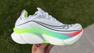 Saucony Endorphin Elite 3
