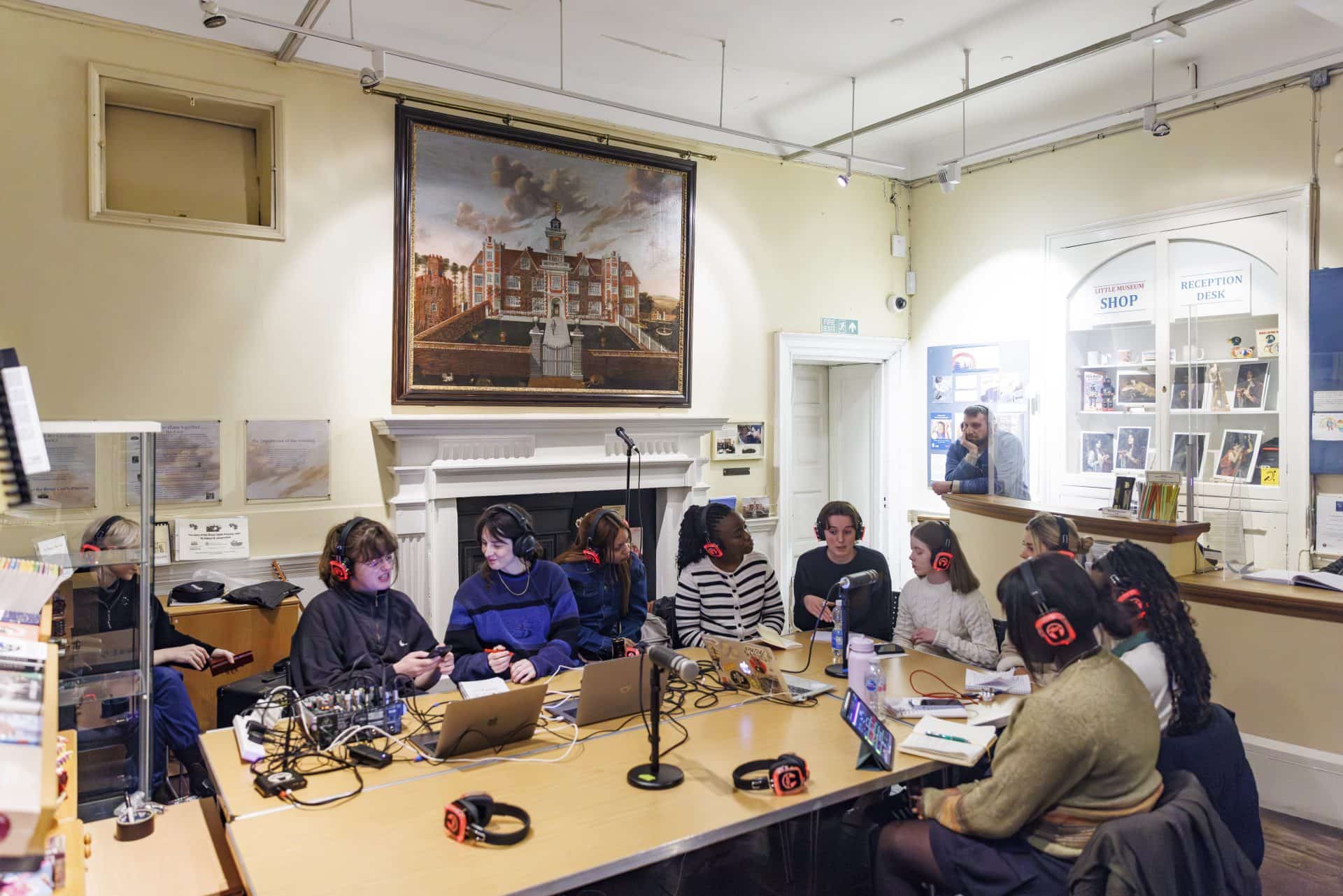 AP sounds radio at Bruce Castle