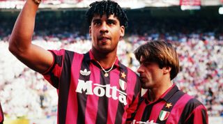 MILAN, ITALY - SEPTEMBER 06: Frank Rijkaard and Alberigo Evaniof AC Milan are seen prior to the Serie A match between AC Milan and Foggia at the Stadio Giuseppe Meazza on September 6, 1992 in Milan, Italy. (Photo by Etsuo Hara/Getty Images)