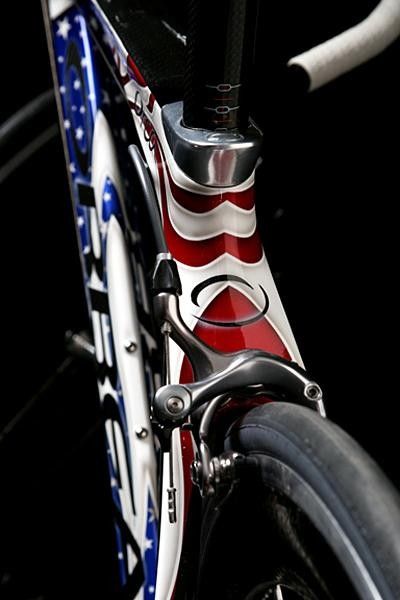 Abbott's special bike wears standard Dura-Ace kit