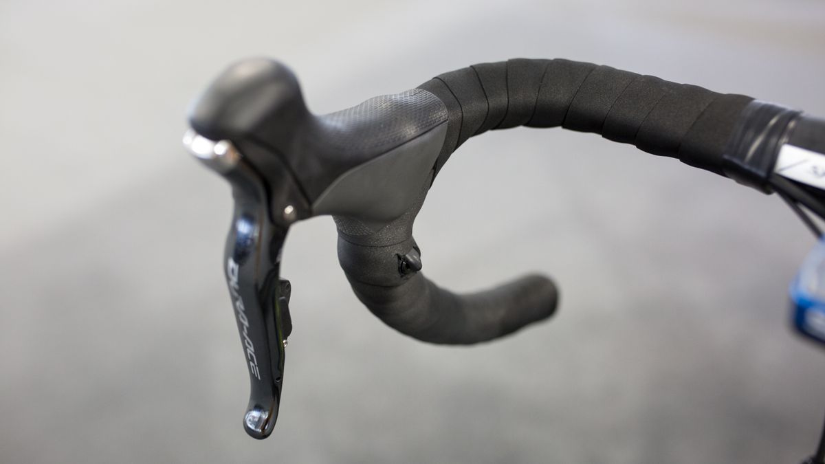 Sprint shifters on the drops are useful in the leadout train for Caleb Ewan