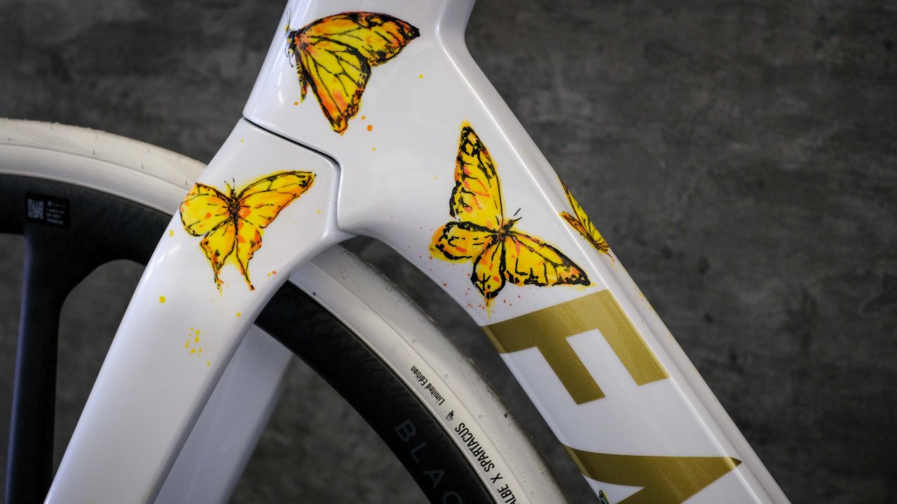 A custom white Factor Ostro VAM for Bradley Wiggins