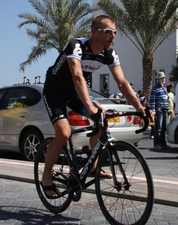 Andreas Klier (Garmin-Cervelo) rides to sign on.