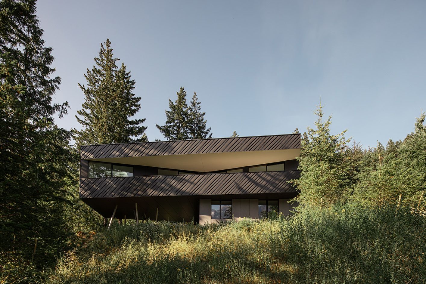wallpaper.com - Ellie Stathaki - This Canadian forest retreat is sustainable and sublime