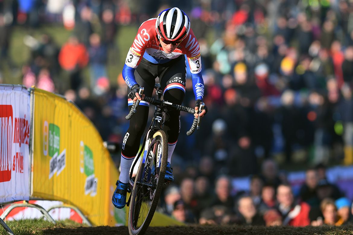 Marianne Vos on the attack