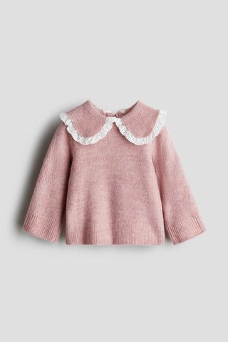 Sweater With Peter Pan Collar