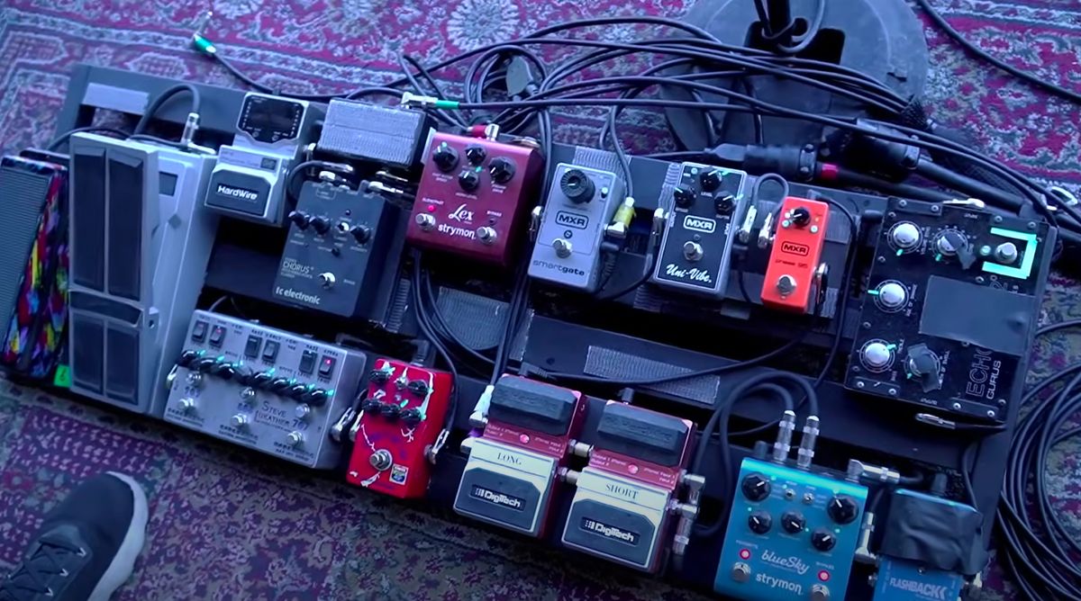 Steve Lukather&#039;s 2023 pedalboard 