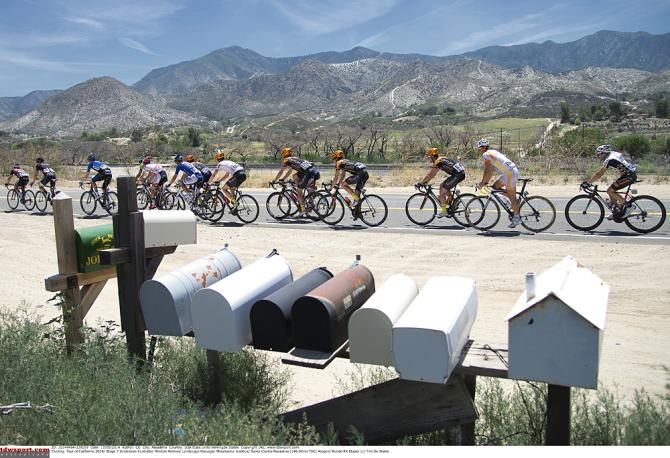 The peloton passes the southern California scenery on the way to Pasadena