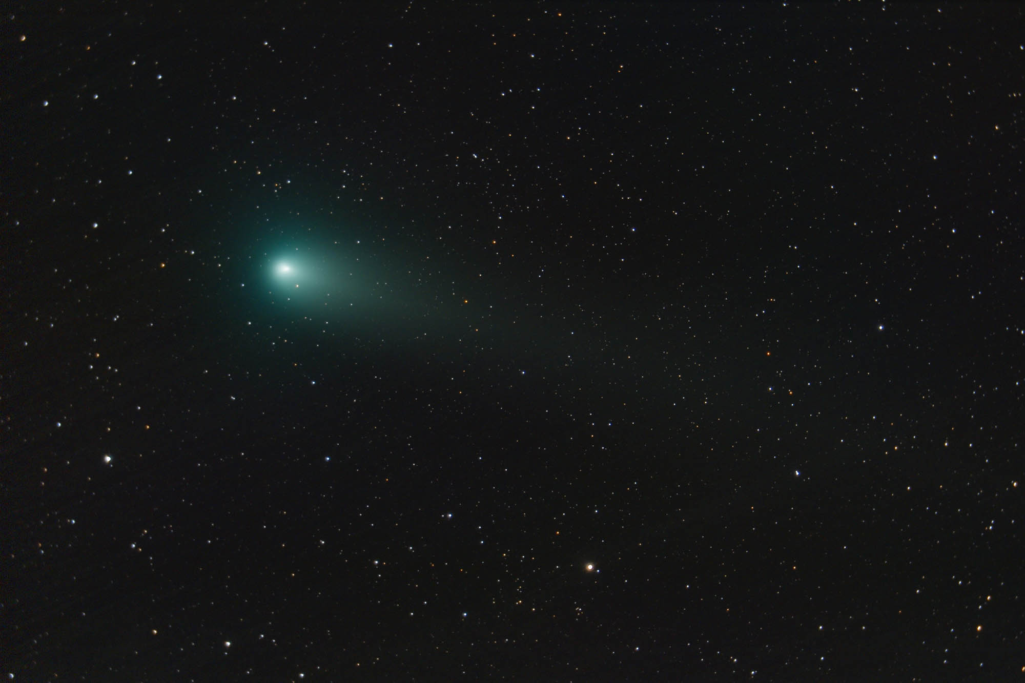 How to See the Bright Green Comet 21P in Binoculars on Monday Space