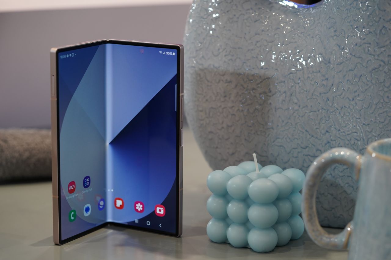 Samsung Z Flip/Fold 6 hands-on
