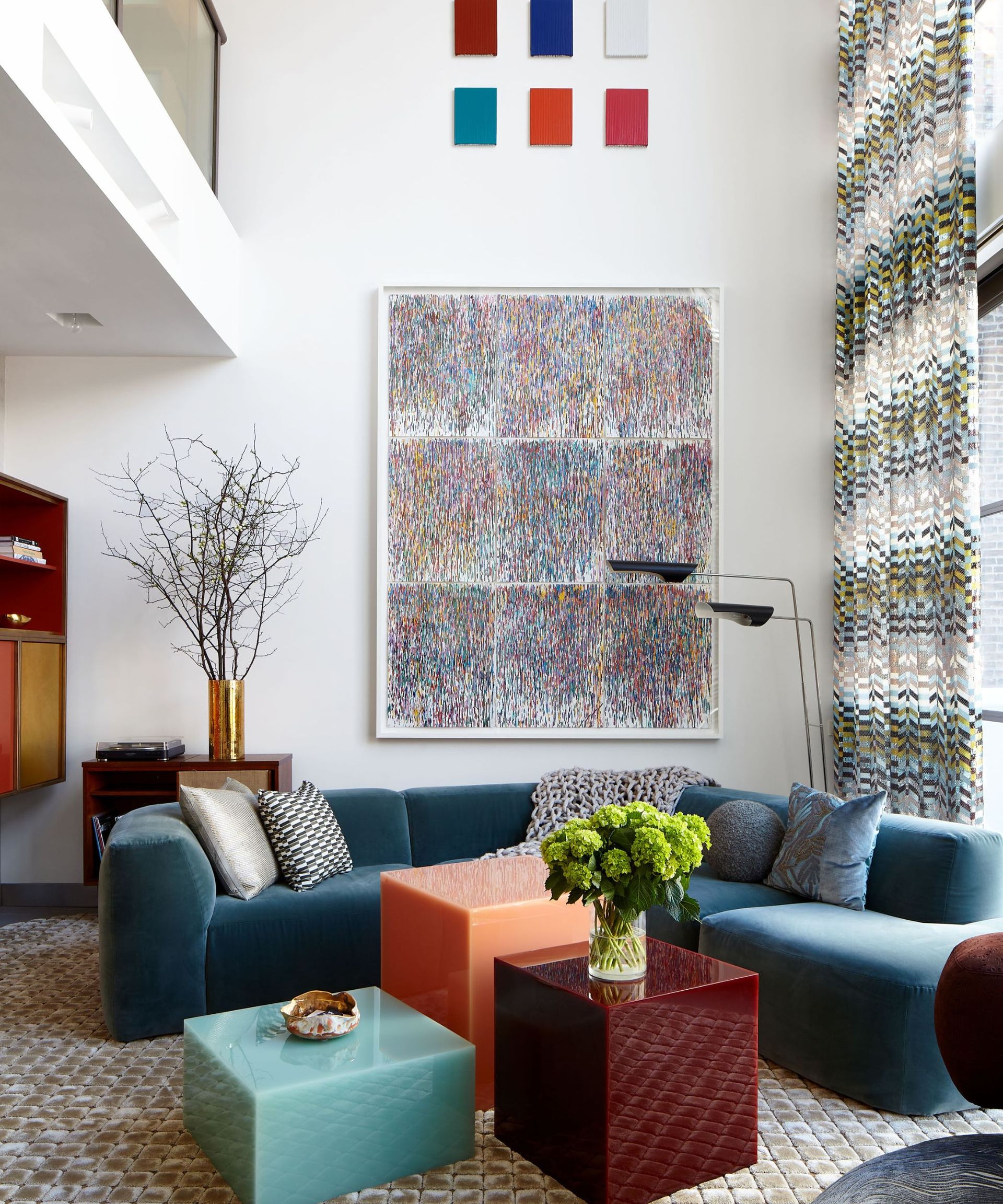 Can minimalist and maximalist styles ever work together? | Homes and ...