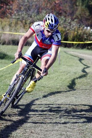 Verge series leader Tim Johnson (Cannondale - cyclocrossworld.com) en route to victory.