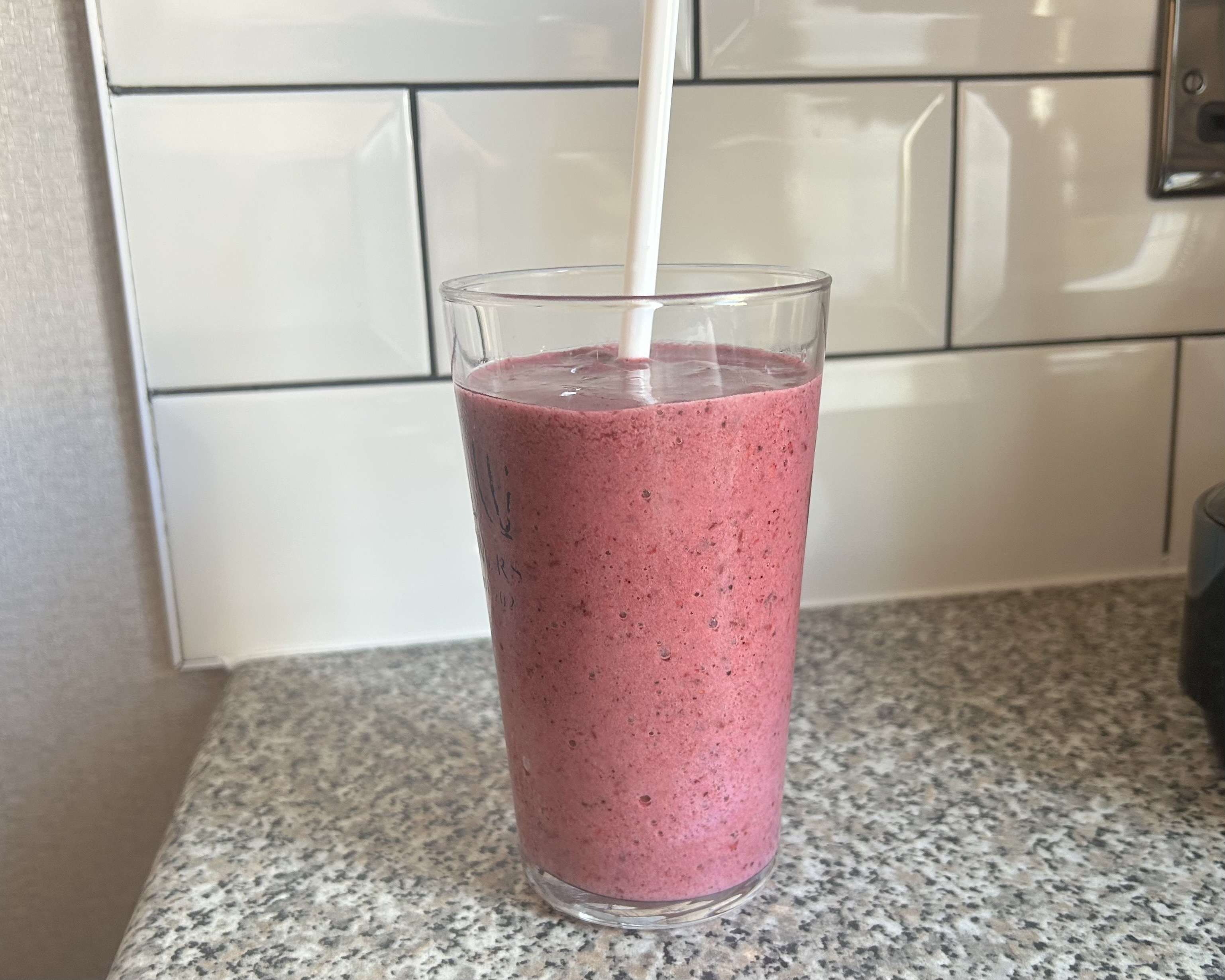 A berry smoothie made using the Beast Mighty 850 Plus