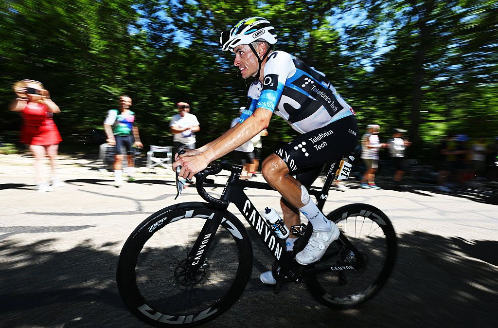 MONT VENTOUX, FRANCE - JULY 22: Enric Mas of Spain and Team Movistar competes in the breakaway during the 112th Tour de France 2025, Stage 16 a 171.5km stage from Montpellier to Mont Ventoux 1902m / #UCIWT / on July 22, 2025 in Mont Ventoux, France. (Photo by Dario Belingheri/Getty Images)