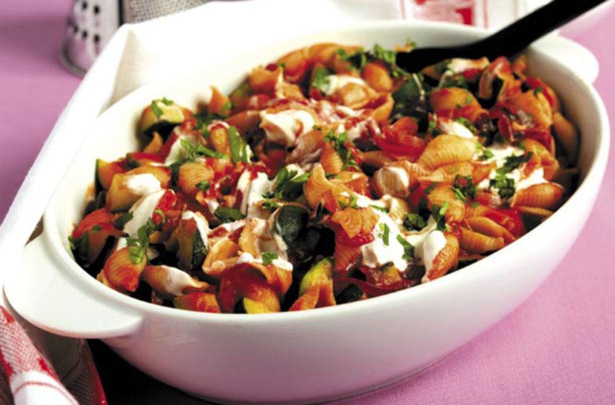 Rosemary Conley's courgette pasta bake Dinner Recipes GoodtoKnow