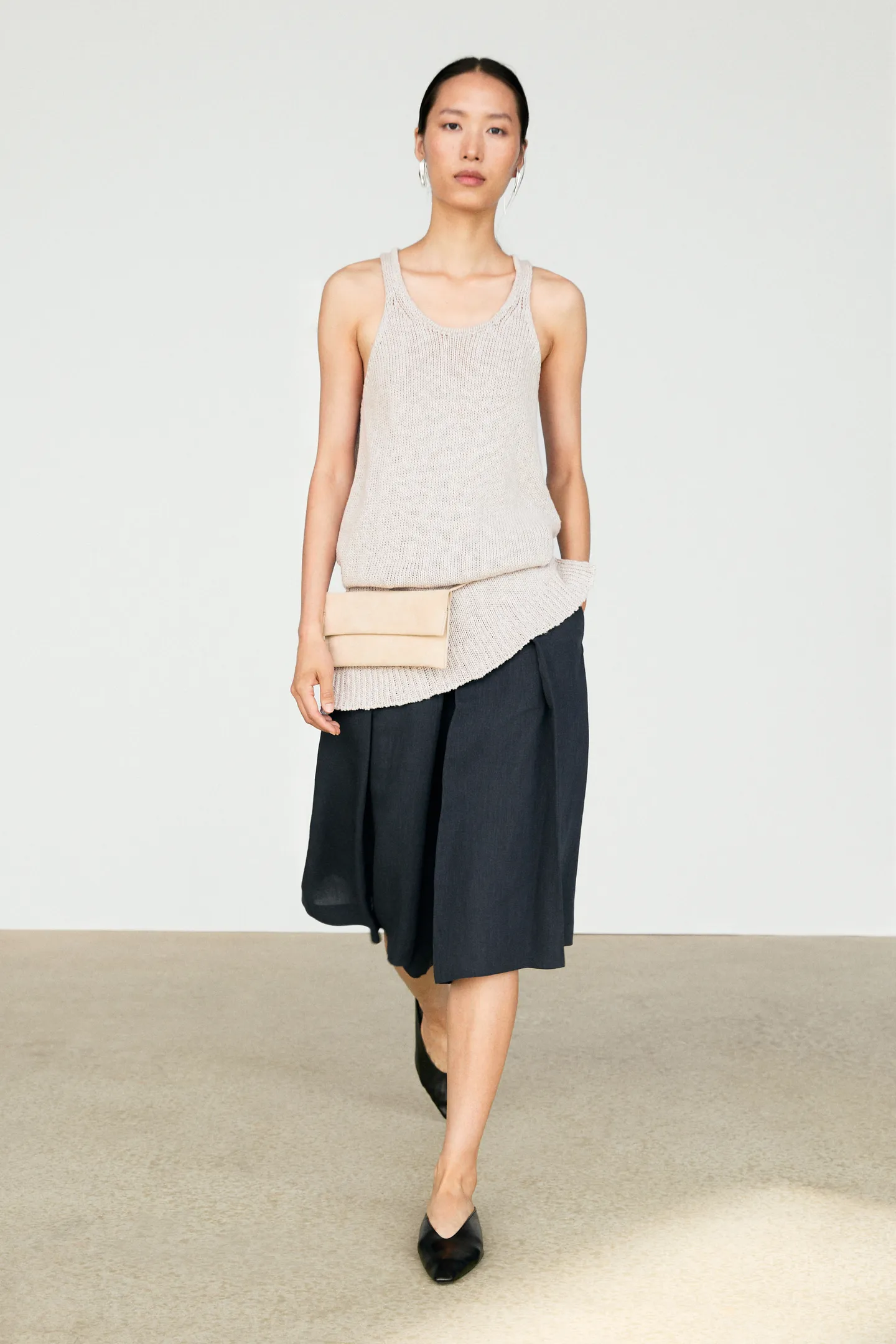 Massimo Dutti, Linen Blend Bermuda Shorts With Pleats