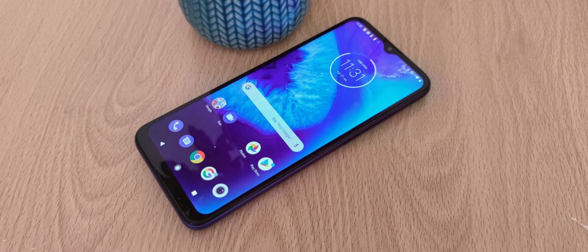 Moto G8 Power Lite