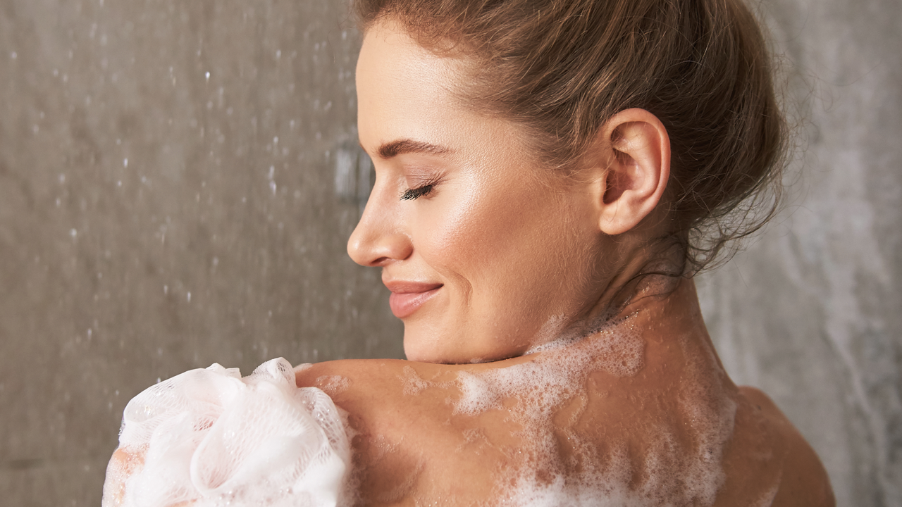 The 15 Best Acne Body Washes, According to Experts and Editors Marie