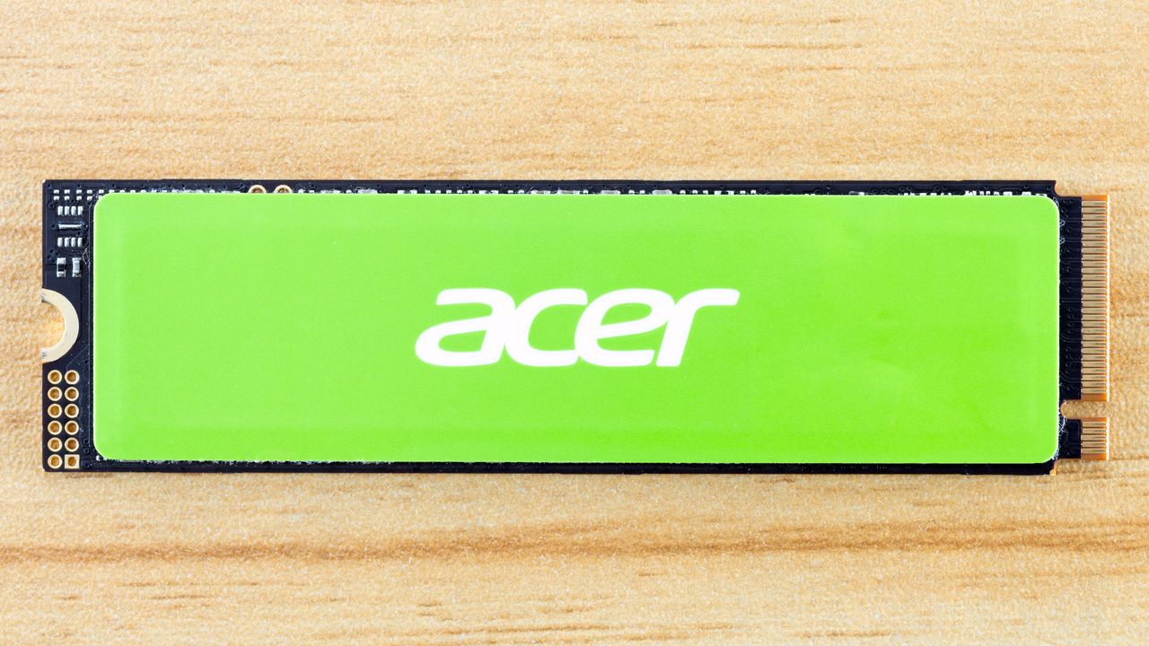 Acer FA200 4TB SSD