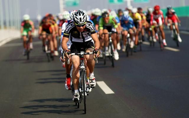 The racing was fast on the new Chinese highways.