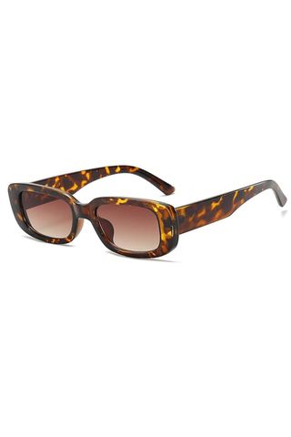 Dollger Rectangle Sunglasses for Women Men Trendy Retro Fashion Sunglasses Uv 400 Protection Square Leopard Frame