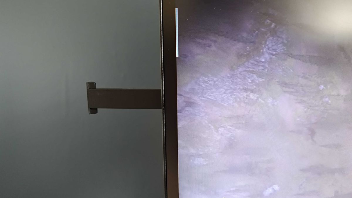 AOC AGON Pro AG246FK pop out headphone stand
