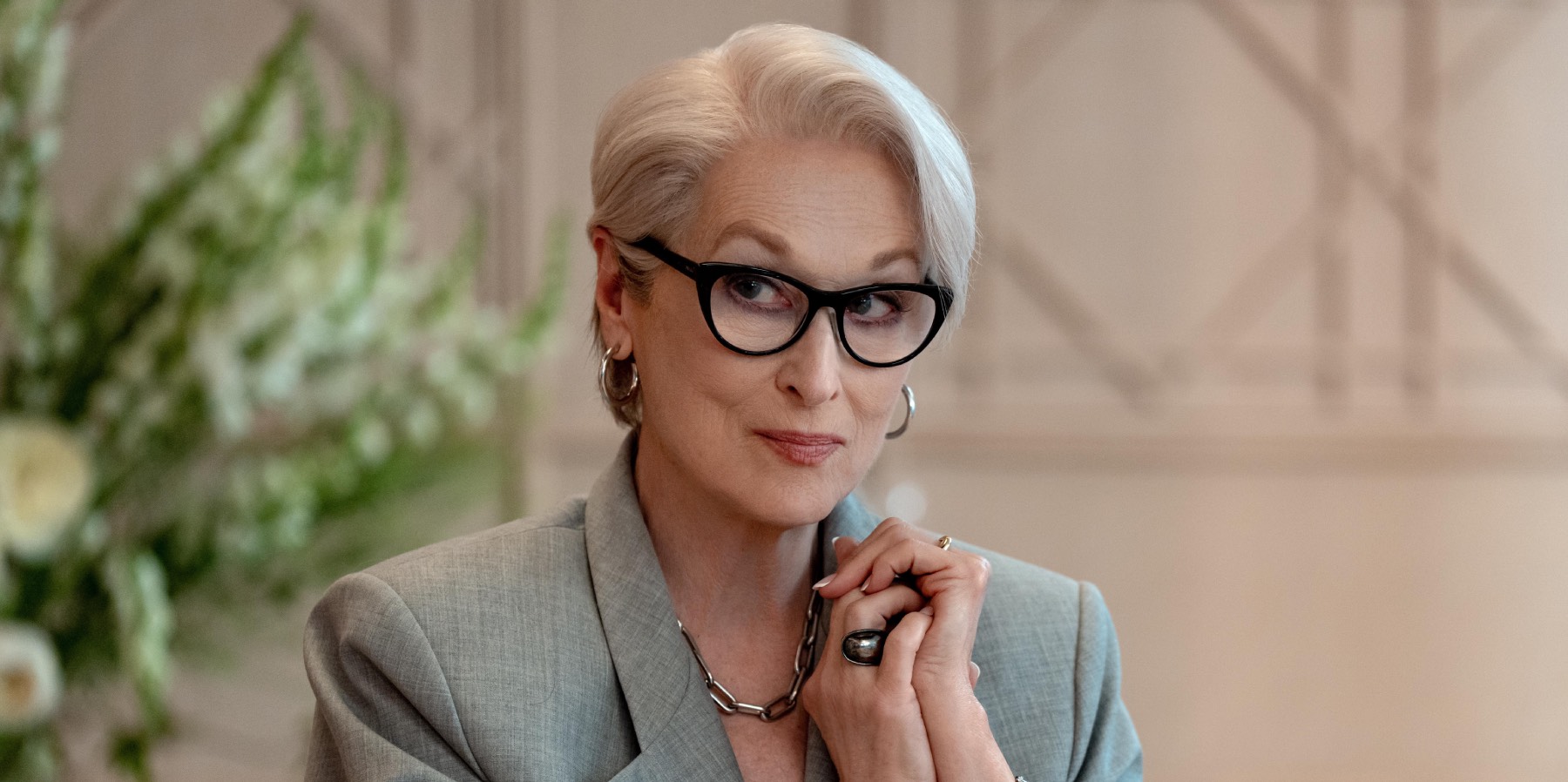 Miranda Priestly holding her hands together