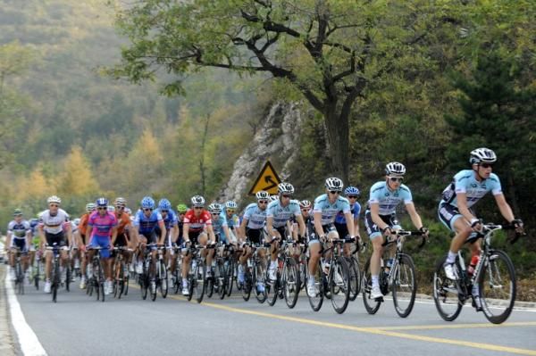 Omega Pharma-QuickStep, the team of race leader Tony Martin, sets tempo in the peloton.