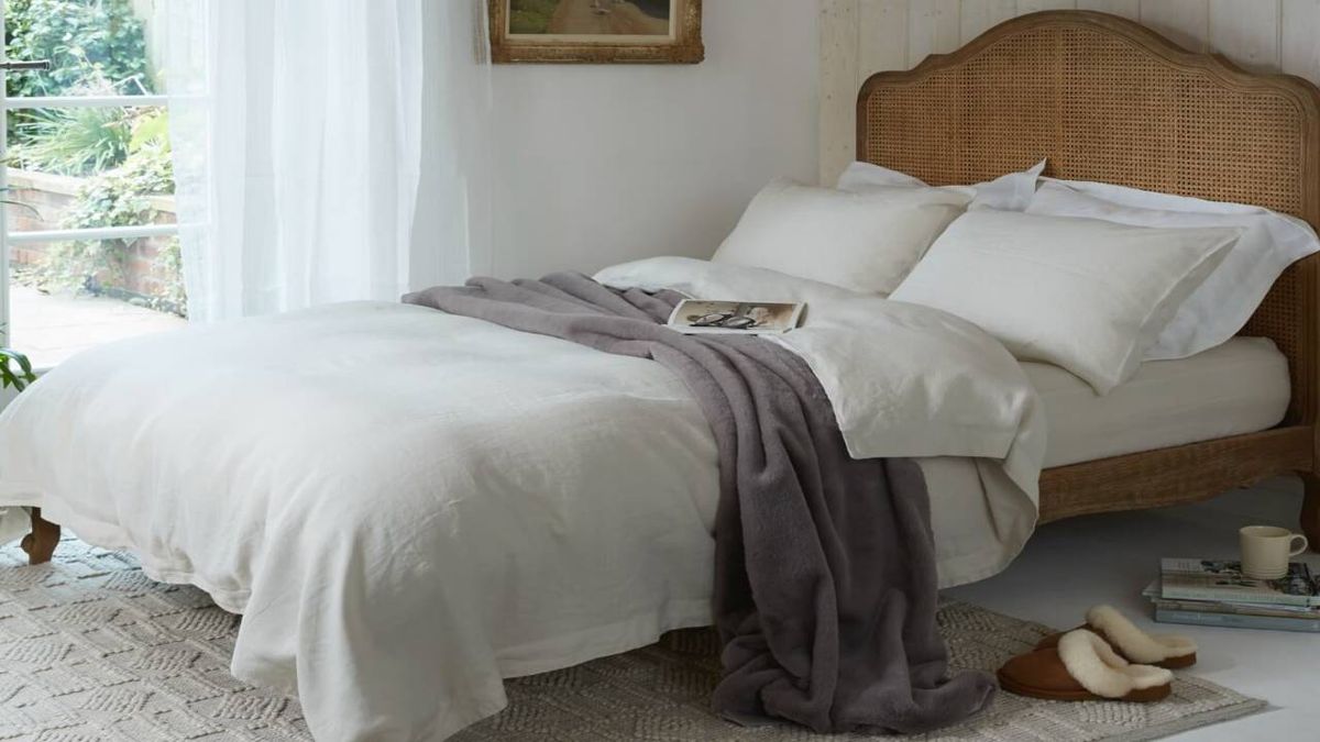 Exclusive Soak & Sleep discount code offers 20 off premium bedding