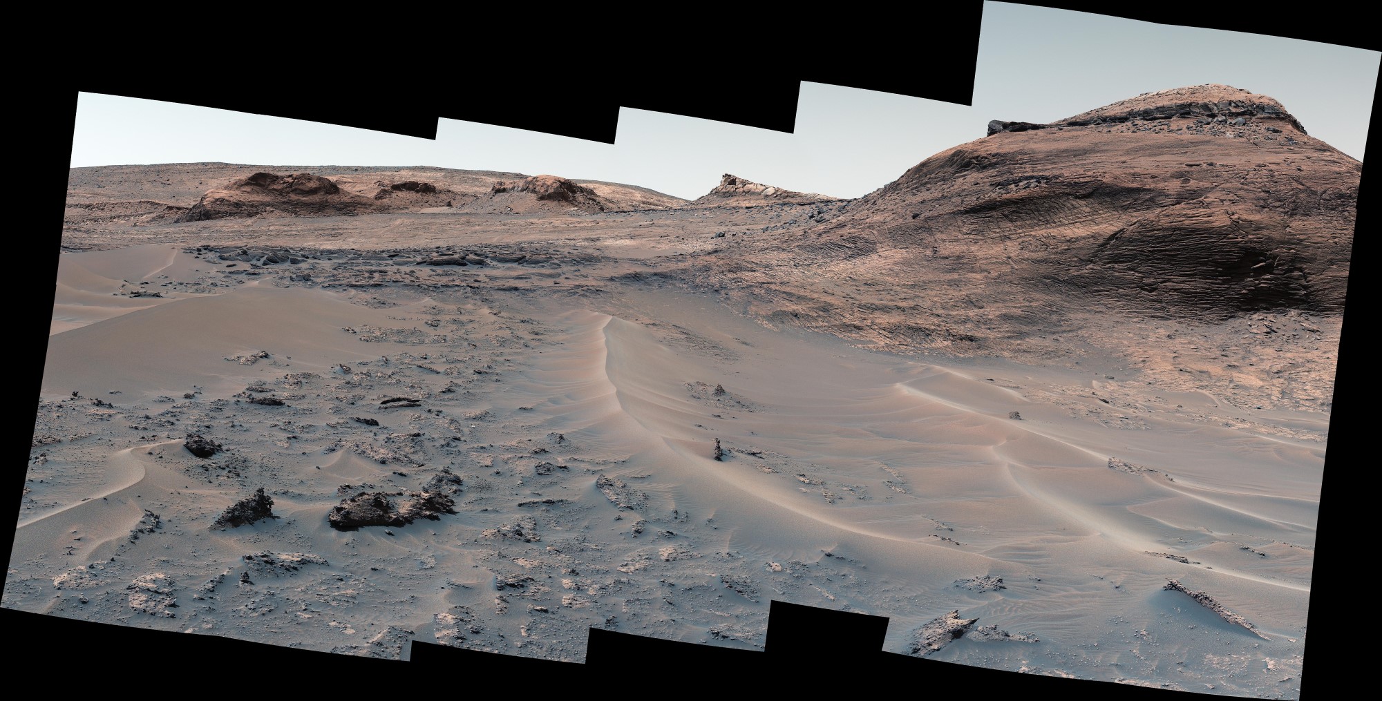 Το ρόβερ Curiosity της NASA για τον Άρη φτάνει σε μια ενδιαφέρουσα αλμυρή τοποθεσία μετά από ένα ύπουλο ταξίδι