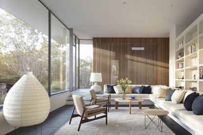 a modern living room with table lamps