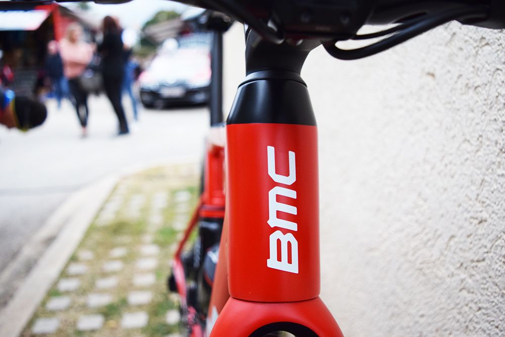 A closer look at Gerrans' head tube