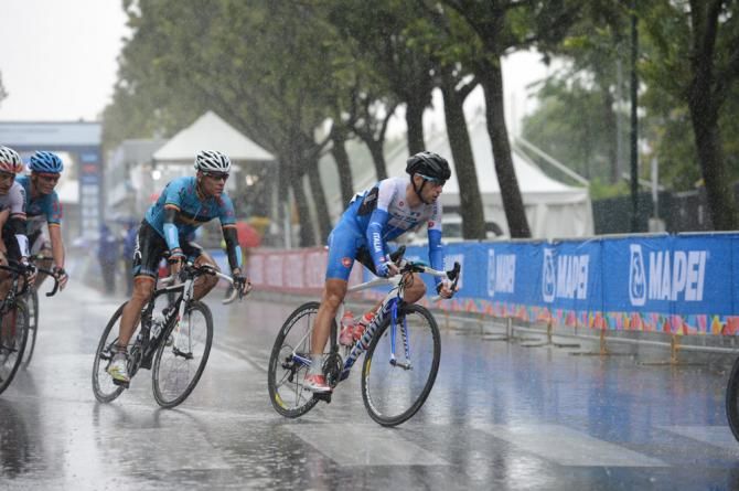 A pair of favourites for the world championship: defending champion Philippe Gilbert (Belgium) on the wheel of Vincenzo Nibali (Italy)