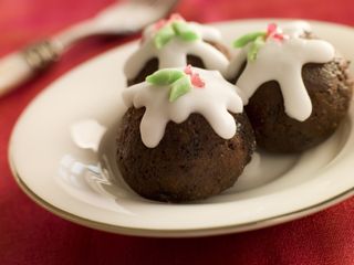 Christmas pudding truffles