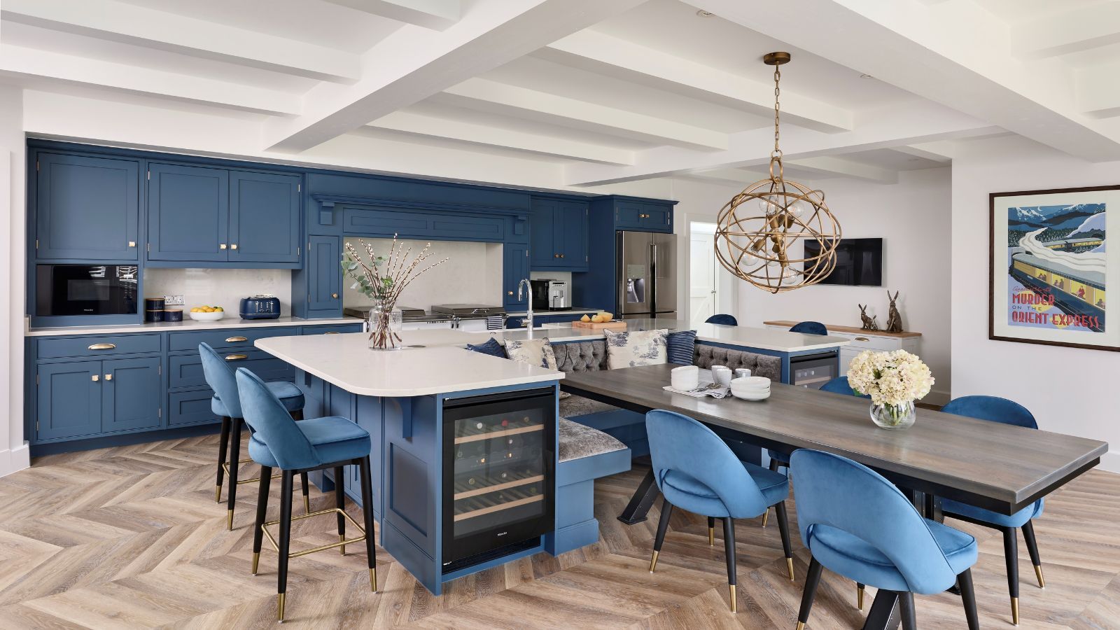 Are coffered ceilings the new but old architectural trend?