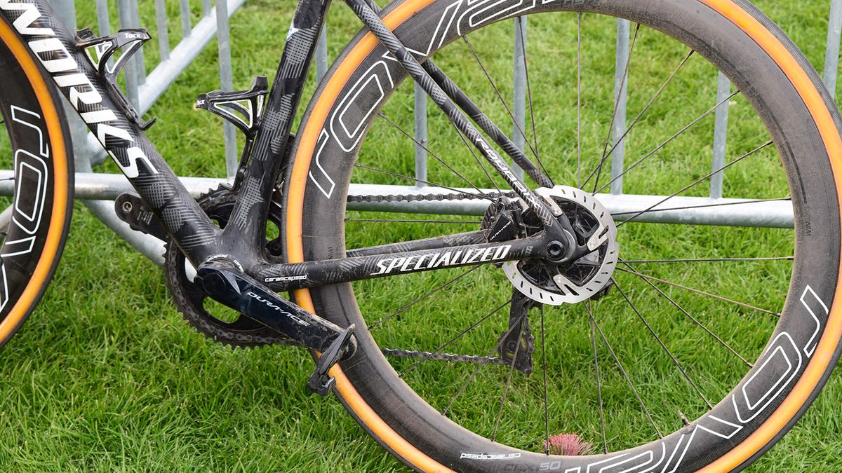 All three riders on the podium had 160mm rotors at the front and 140mm at the rear