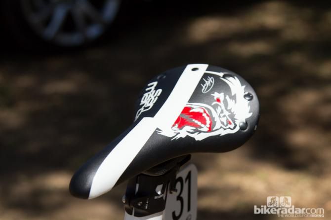 A custom San Marco Regale saddle matches the rest of the bike perfectly