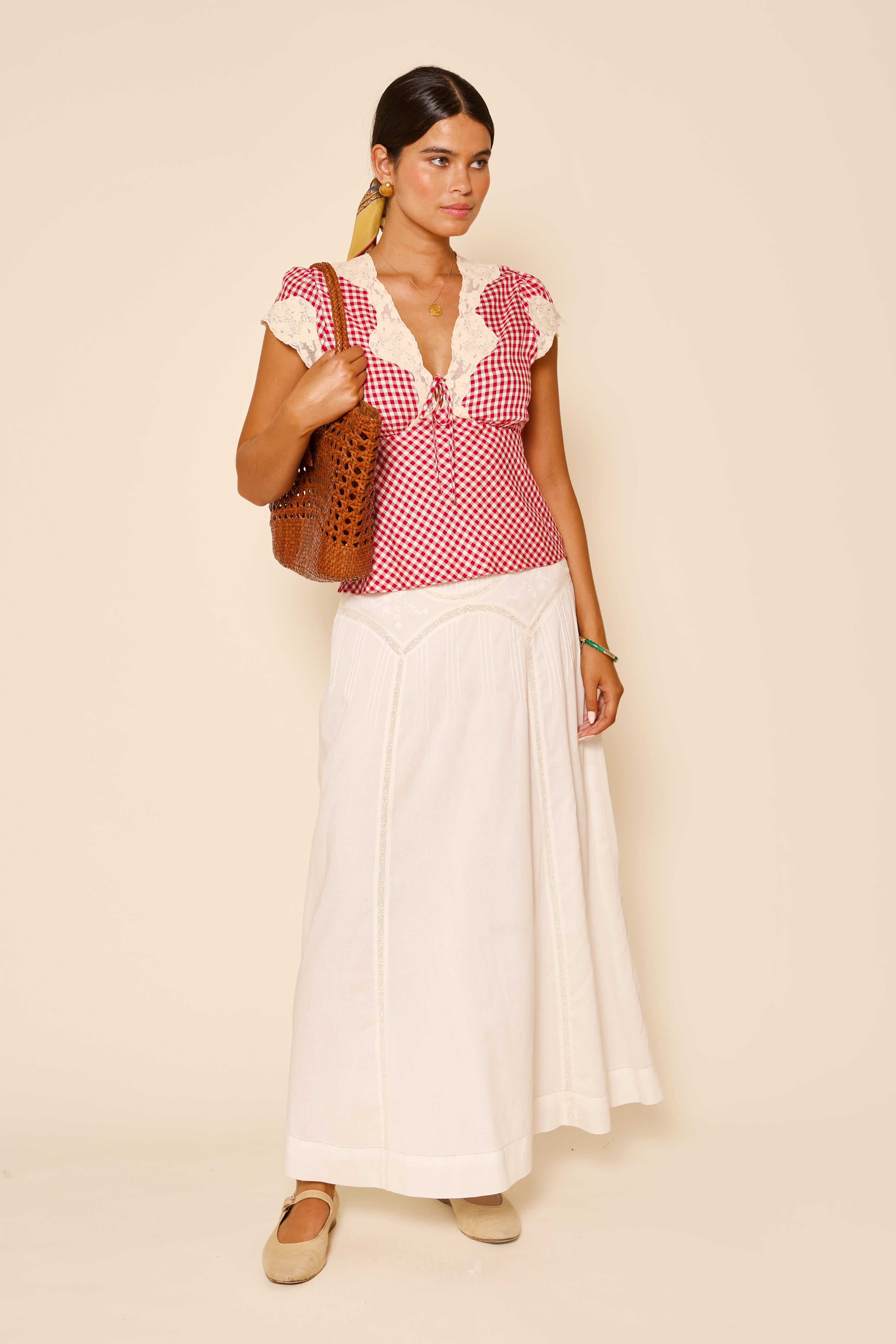 Vienne - Pansy Embroidery Ivory