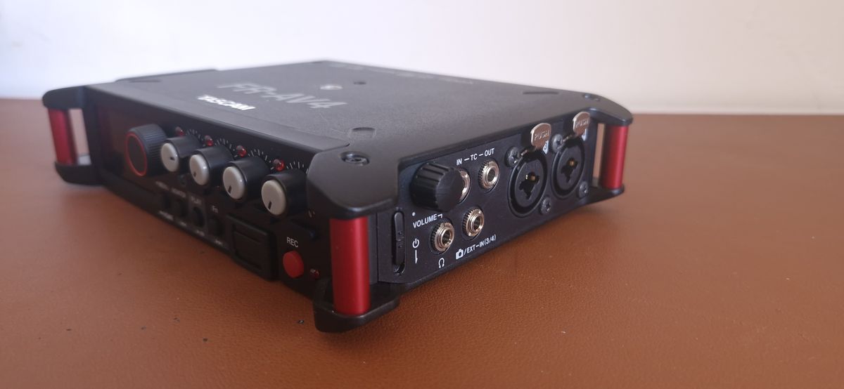 Tascam FR-AV4